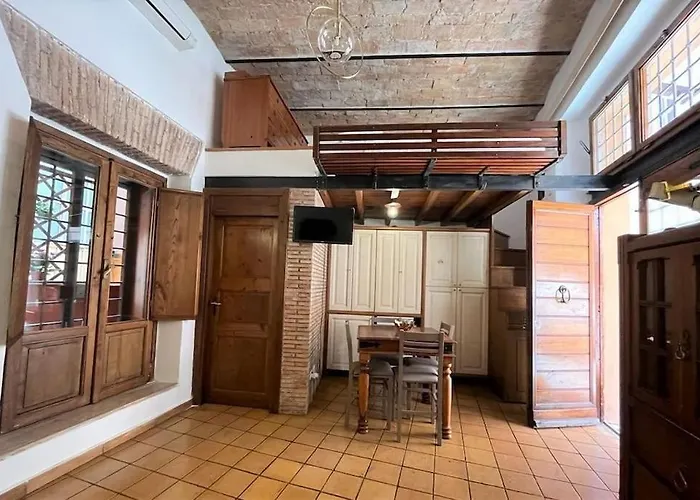 Monti Wood Loft Apartment *